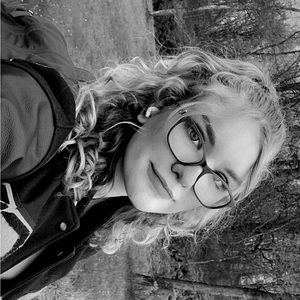 Meet your Posher, Kylee